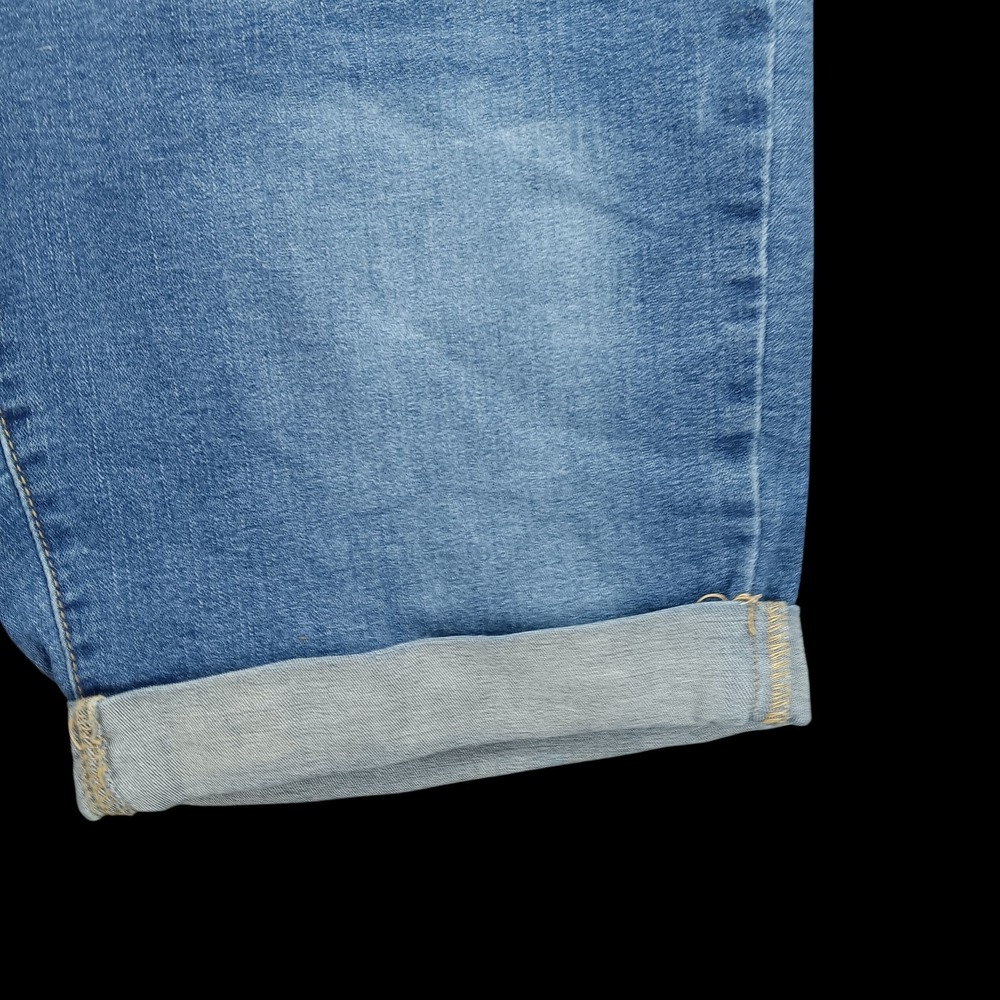 Terra & Sky Womens Jean Shorts Plus Size 14W Blue Cuffed Stretch Mid-Rise Denim - Picture 3 of 9